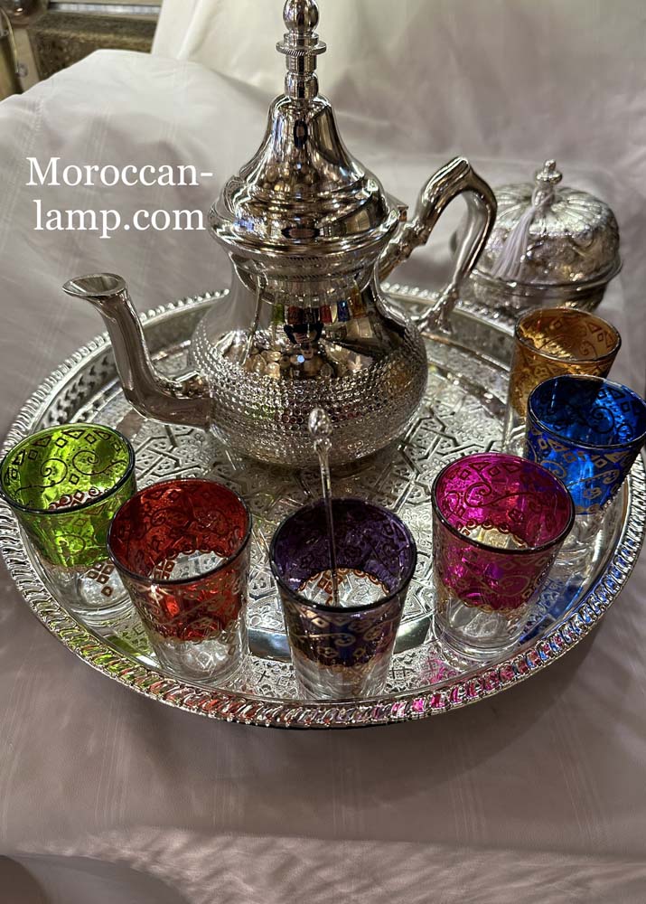 Théière marocaine faite à la main, argent marocain fait à la main